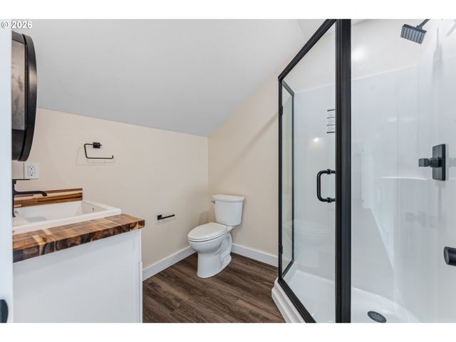 790 OREGON Ave, North Bend, OR 97459