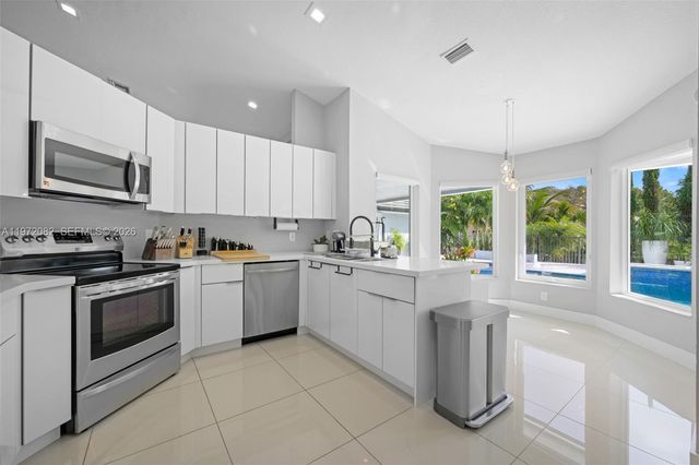 1242 Terrystone Ct, Weston, FL 33326