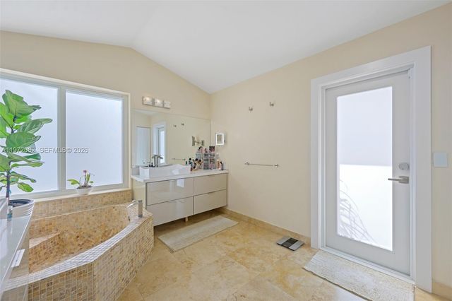 1242 Terrystone Ct, Weston, FL 33326