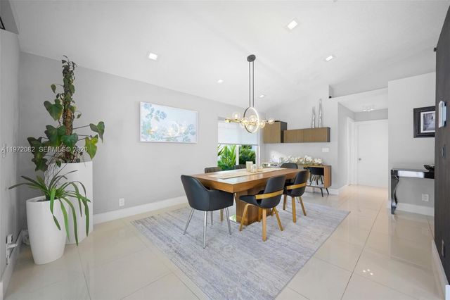 1242 Terrystone Ct, Weston, FL 33326