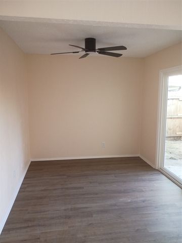 2620 Santa Barbara Drive, Grand Prairie, TX 75052