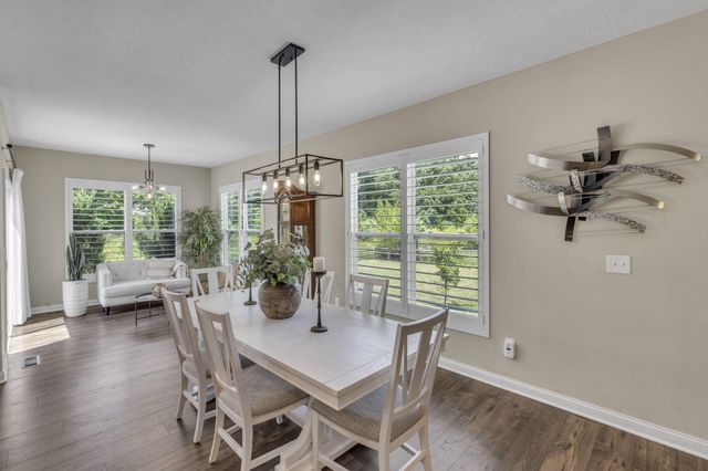 2753 Newbern Drive W, Blacklick, OH 43004