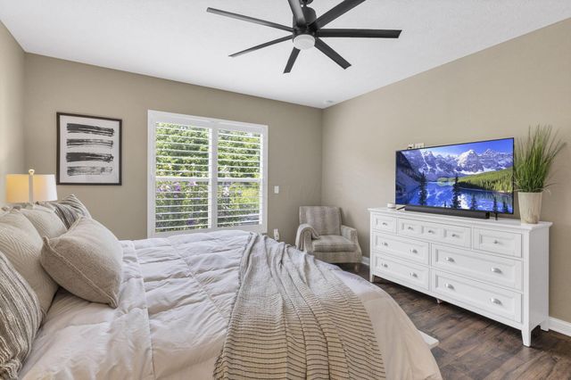 2753 Newbern Drive W, Blacklick, OH 43004