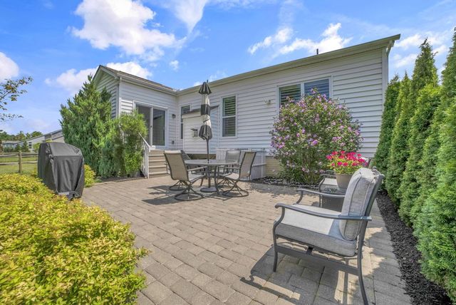 2753 Newbern Drive W, Blacklick, OH 43004