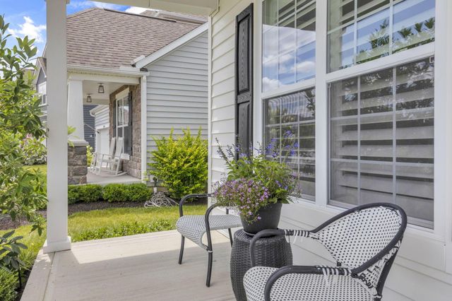 2753 Newbern Drive W, Blacklick, OH 43004