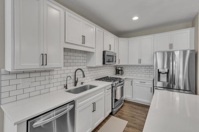 2753 Newbern Drive W, Blacklick, OH 43004