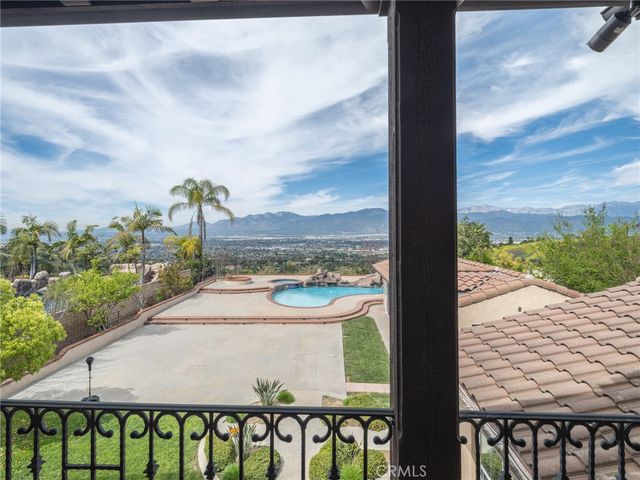 19709 Highland Terrace Dr, Walnut, CA 91789