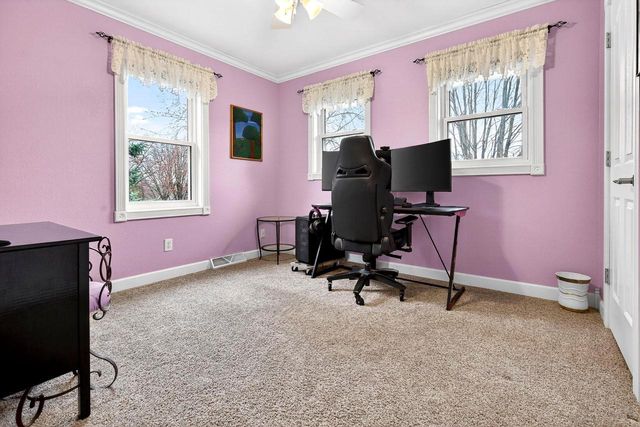 W6180 LONG COURT, Appleton, WI 54914