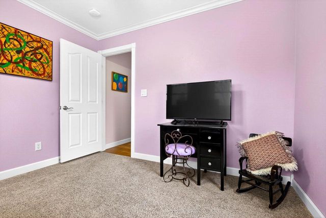 W6180 LONG COURT, Appleton, WI 54914