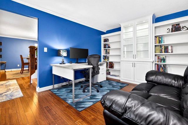 W6180 LONG COURT, Appleton, WI 54914