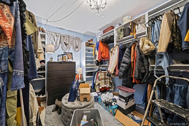 15 Carr Lane, Medford, NY 11763