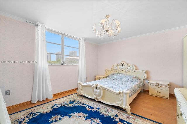 3551 NE 169th Street 301, North Miami Beach, FL 33160