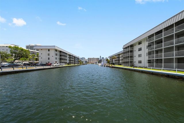 3551 NE 169th Street 301, North Miami Beach, FL 33160