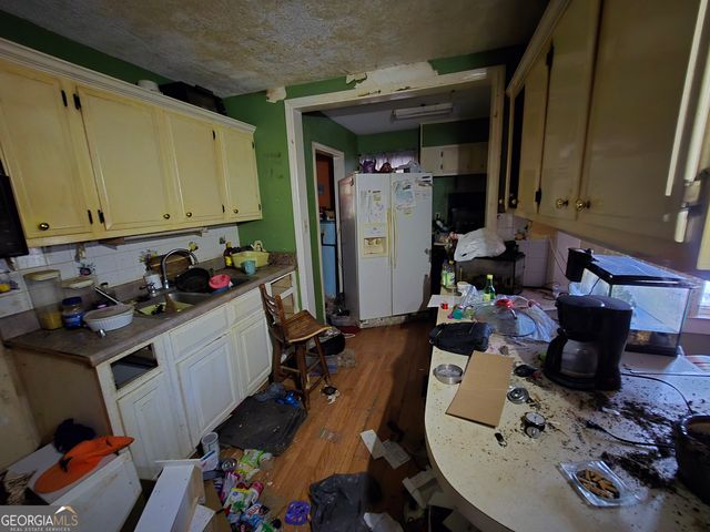 908 W Residence Avenue, Albany, GA 31701