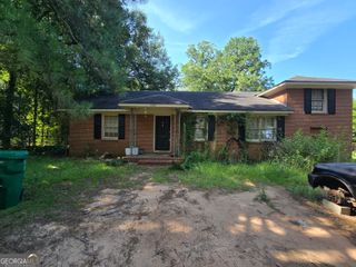 908 W Residence Avenue, Albany, GA 31701