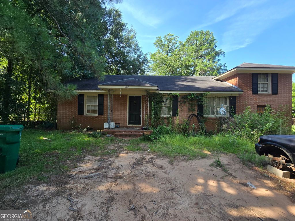 908 W Residence Avenue, Albany, GA 31701