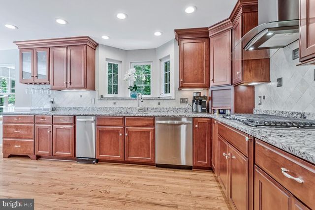9175 WESTFIELD DR, White Plains, MD 20695