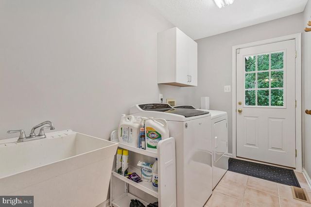 9175 WESTFIELD DR, White Plains, MD 20695