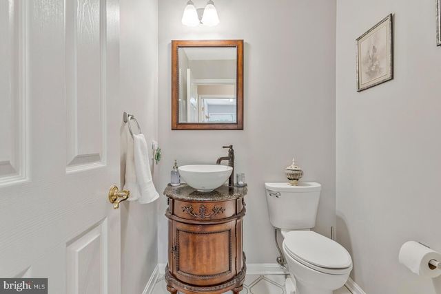 9175 WESTFIELD DR, White Plains, MD 20695