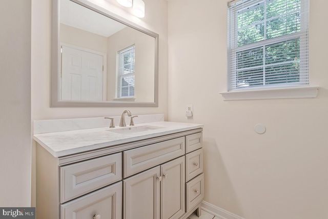 9175 WESTFIELD DR, White Plains, MD 20695