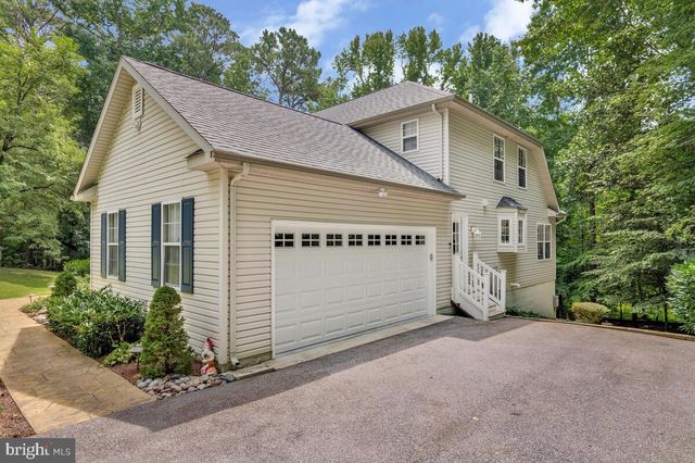 9175 WESTFIELD DR, White Plains, MD 20695