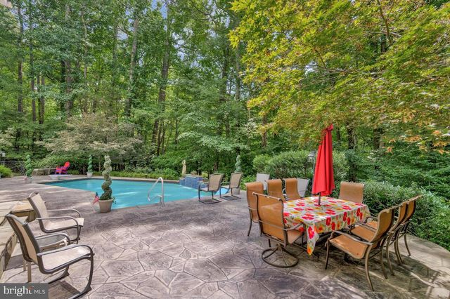 9175 WESTFIELD DR, White Plains, MD 20695