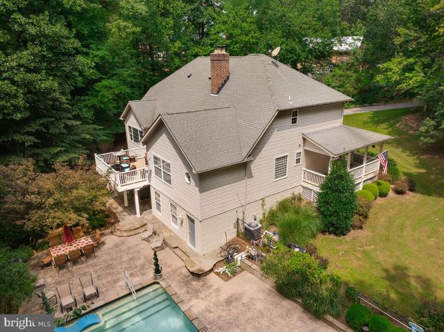 9175 WESTFIELD DR, White Plains, MD 20695