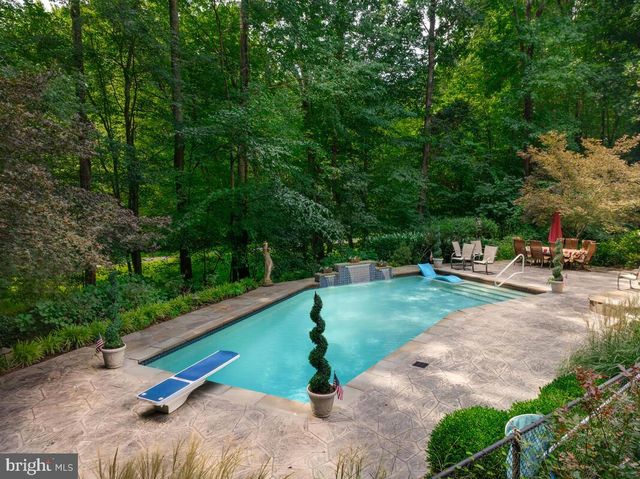 9175 WESTFIELD DR, White Plains, MD 20695