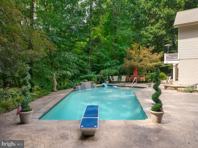 9175 WESTFIELD DR, White Plains, MD 20695