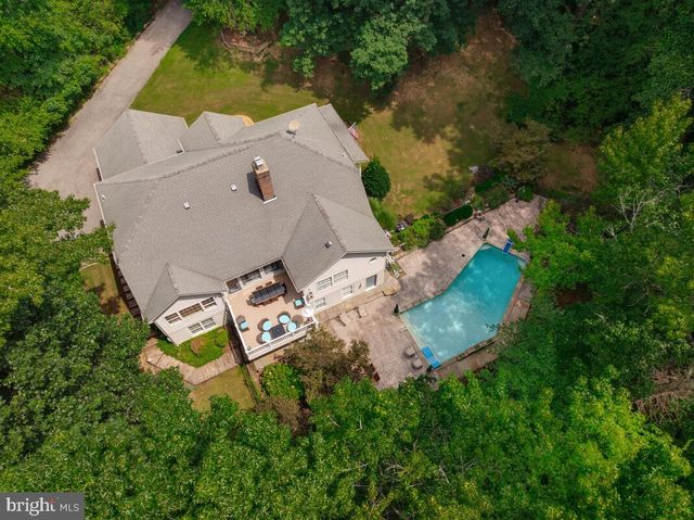 9175 WESTFIELD DR, White Plains, MD 20695