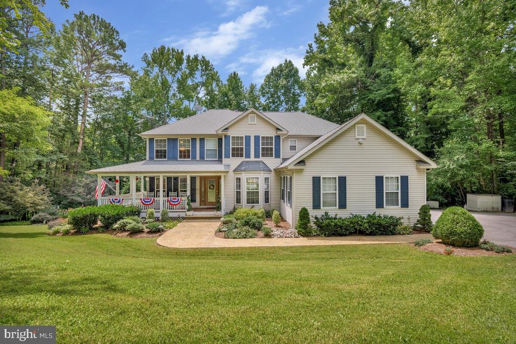 9175 WESTFIELD DR, White Plains, MD 20695