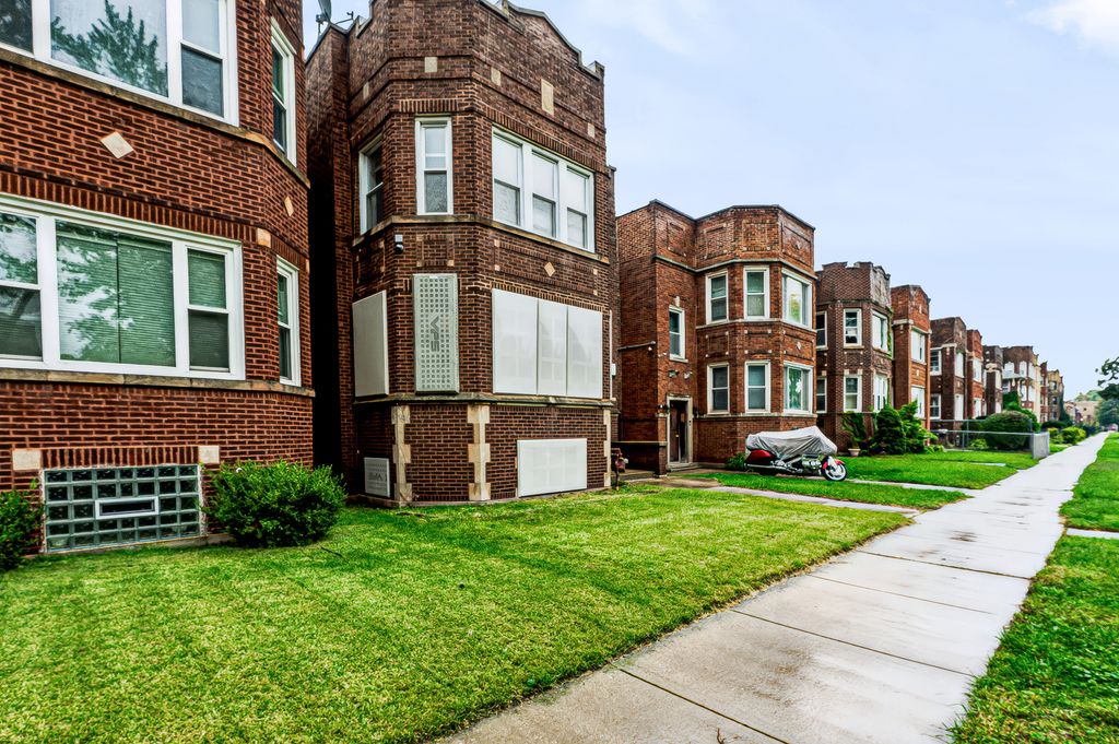 7723 S Constance Avenue, Chicago, IL 60649 — photo 2