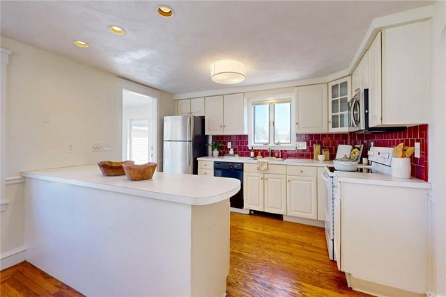 152 Audubon Road, Warwick, RI 02888