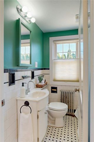 152 Audubon Road, Warwick, RI 02888
