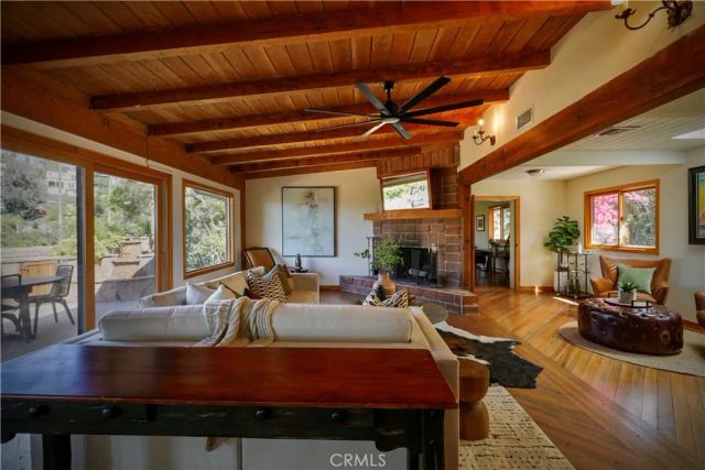 3700 Koster Avenue, Sherman Oaks, CA 91423