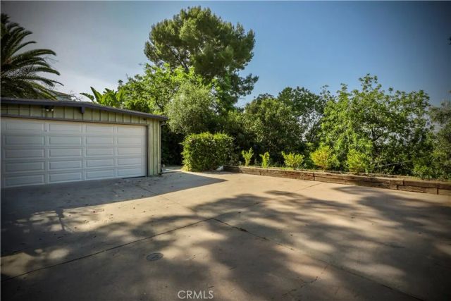 3700 Koster Avenue, Sherman Oaks, CA 91423