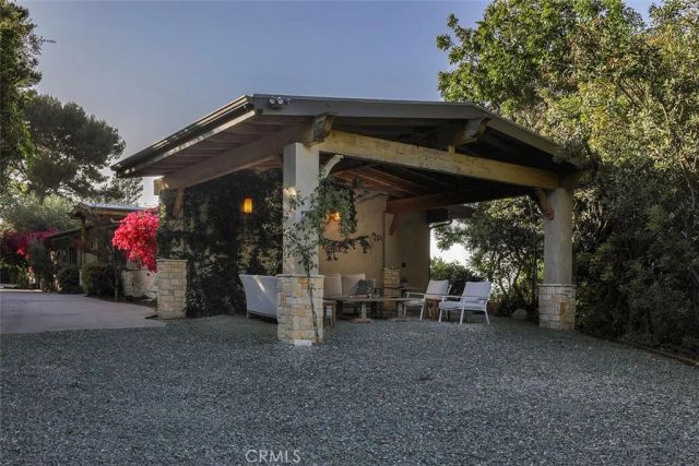 3700 Koster Avenue, Sherman Oaks, CA 91423