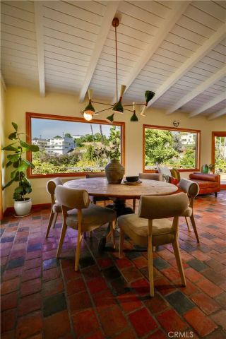 3700 Koster Avenue, Sherman Oaks, CA 91423