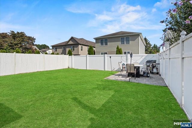 446 Alder Street, Lyndhurst, NJ 07071