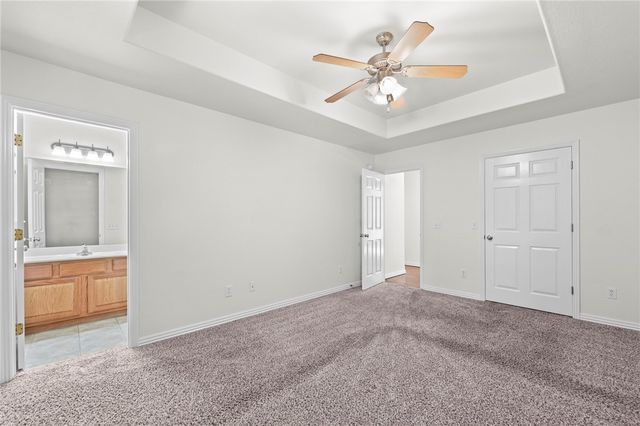 8 Rettendon Lane, Bella Vista, AR 72714