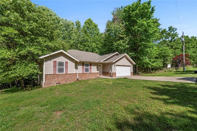 8 Rettendon Lane, Bella Vista, AR 72714