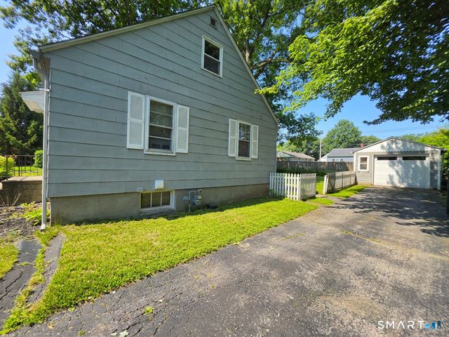 417 Atwood Avenue, Waterbury, CT 06705