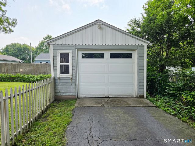 417 Atwood Avenue, Waterbury, CT 06705