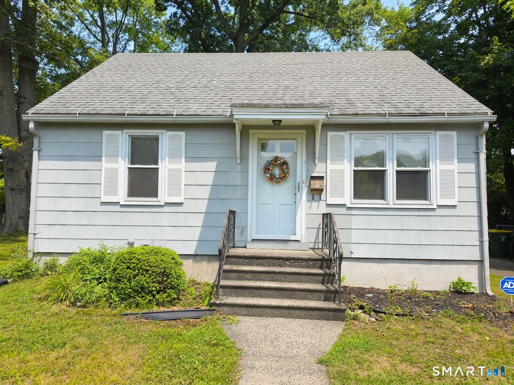 417 Atwood Avenue, Waterbury, CT 06705