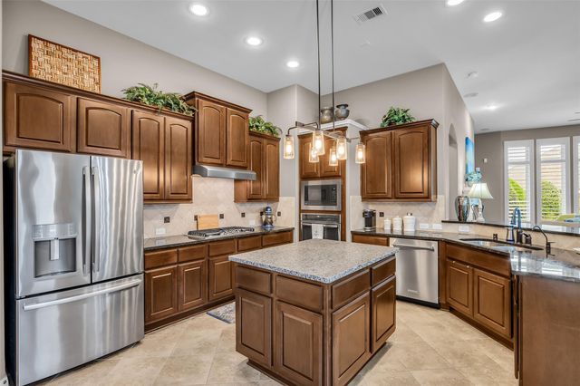 46 Danby Place, Tomball, TX 77375