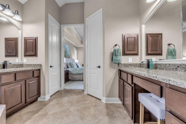 46 Danby Place, Tomball, TX 77375