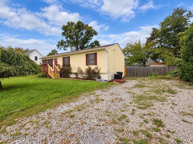 720 Clairmore Avenue, Lanoka Harbor, NJ 08734