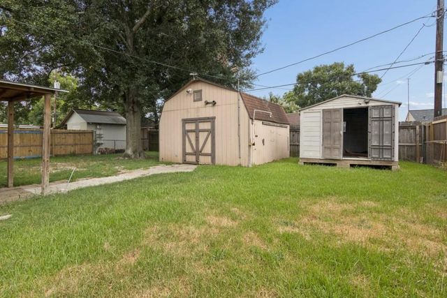 519 Oldcastle Street, Houston, TX 77013