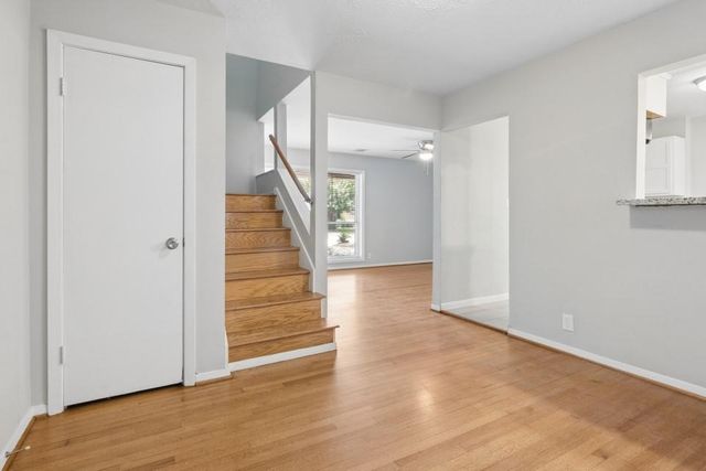 519 Oldcastle Street, Houston, TX 77013