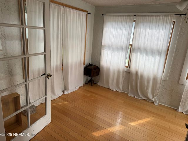 2233 SEMINOLE Road 33, Atlantic Beach, FL 32233